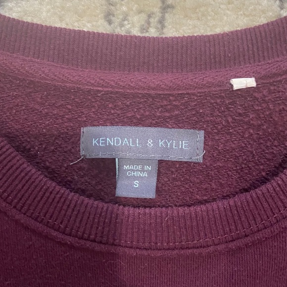 Kendall + Kylie Pullover Dreamer Sweatshirt - Picture 4 of 6